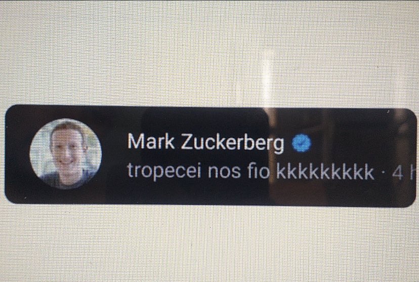 vantronik's tweet photo. 😂

#facebook
#instagram
#whatsapp
#outage https://t.co/HudeAgJbBP