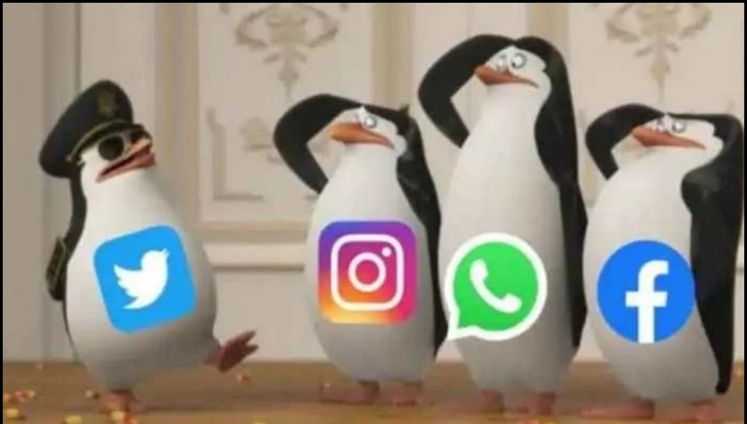 kamalakantNayak's tweet image. For Now Top re Twitter😁
Meanwhile #Twitter Having Fun
#WhatsApp #Instagram and #Facebook has gone down for many users globally. Many people took to #Twitter to report the unwanted incident. 

#WhatsAppDown #facebookdown #instagramdown #serverdown 
#Memes