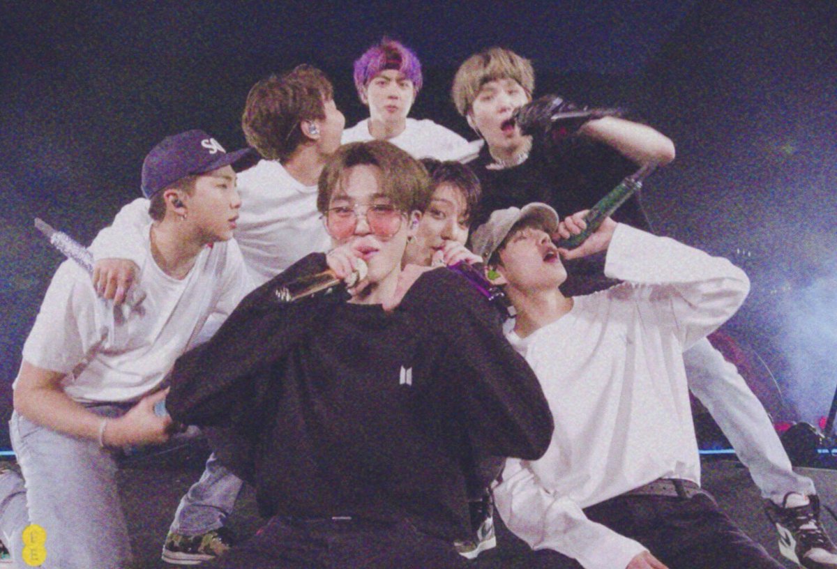 Rangtan7's tweet photo. “The me of yesterday, the me of today, the me of tomorrow, With no exceptions, it’s all me” - #BTS https://t.co/akKvNvq17K