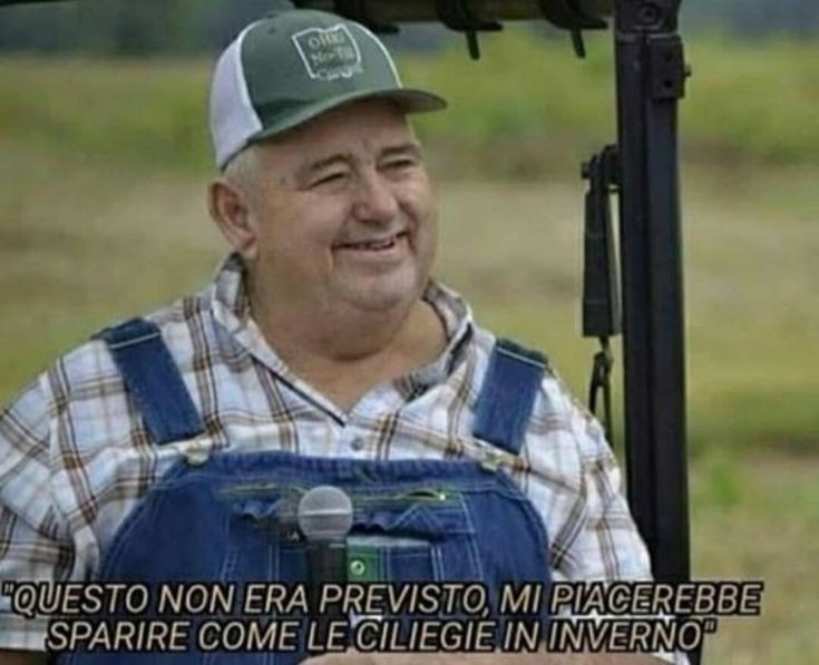 _themoongirl_'s tweet photo. Da che doveva essere roba di pochi minuti qua sono passate ore, si sono rovinate amicizie, relazioni, sono scattate denunce.
E tutto per colpa tua Zuckerberg.
Sei fiero Marco?

 #whatsappdown #instagramdown https://t.co/5slZGDodAY