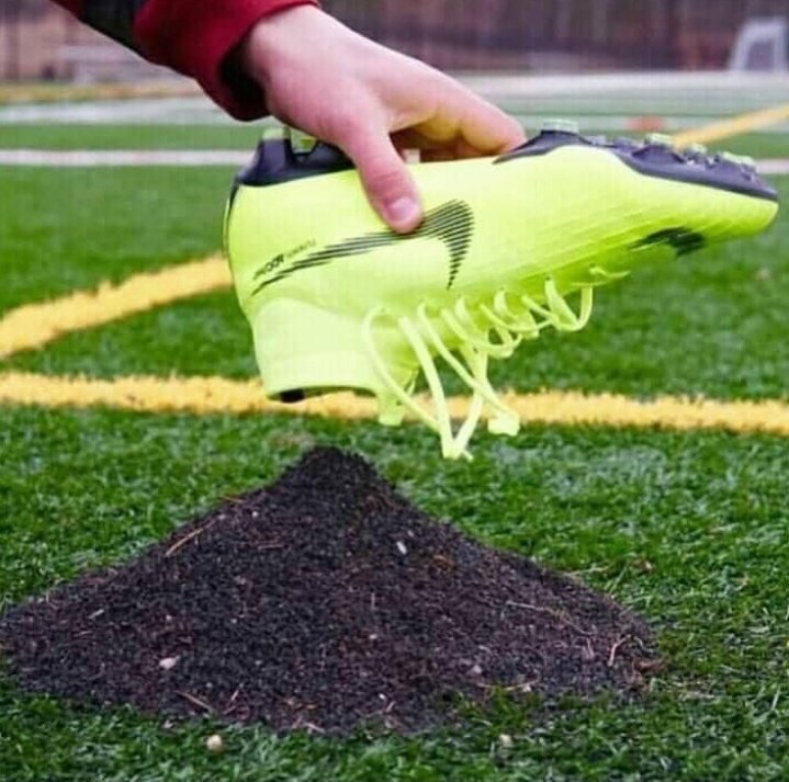 lnfofutebol's tweet photo. A   irritação de todos os boleiros! https://t.co/oVpnjvQ8R7