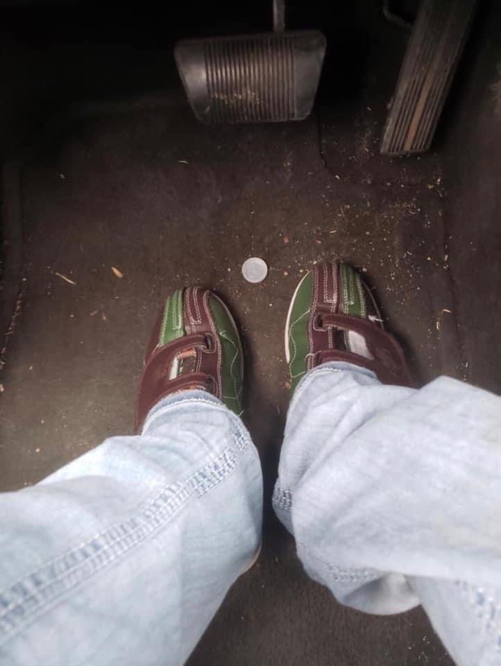 I ain’t never gettin drunk at the bowling alley again. I done left my fuckin 4s bra 😭😩🤨😒