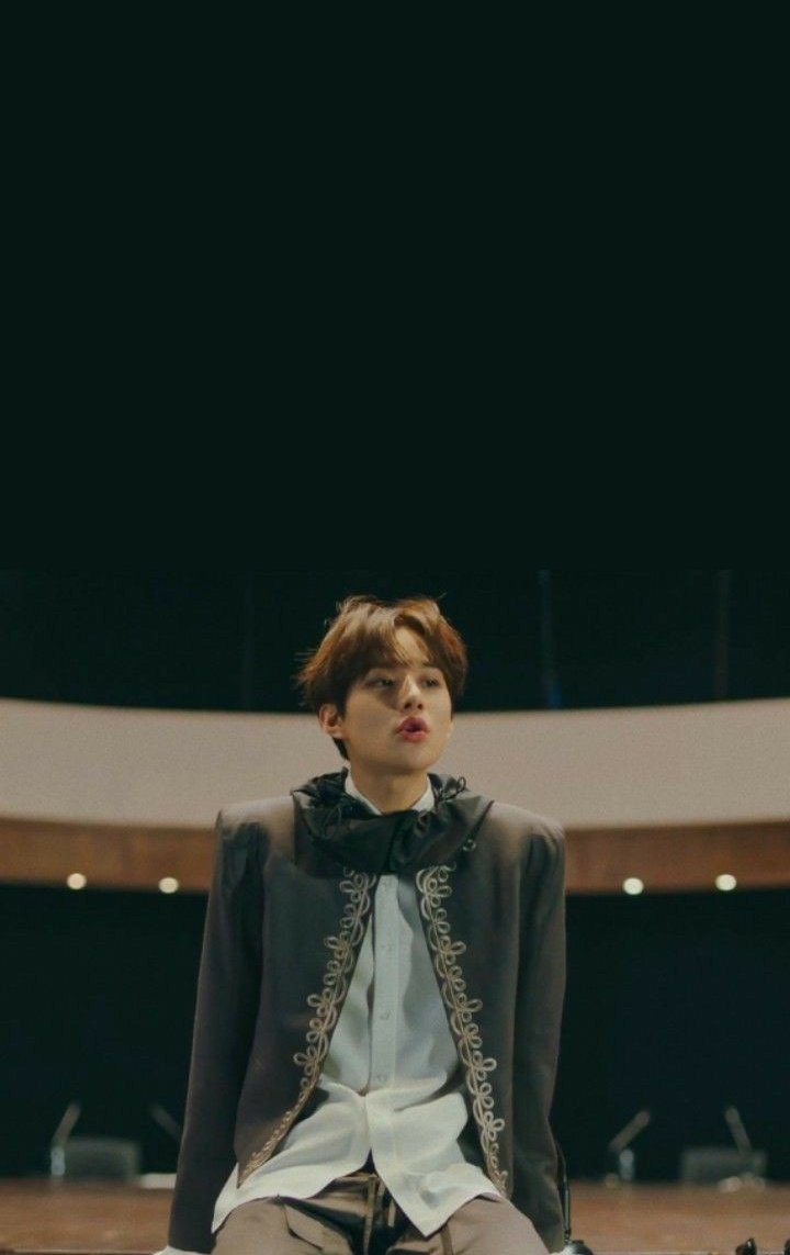duolaler_'s tweet photo. It started with a kiss

"Being rude for you, cute for others" 

—Kim Jungwoo AU https://t.co/Or1UJO7zBI