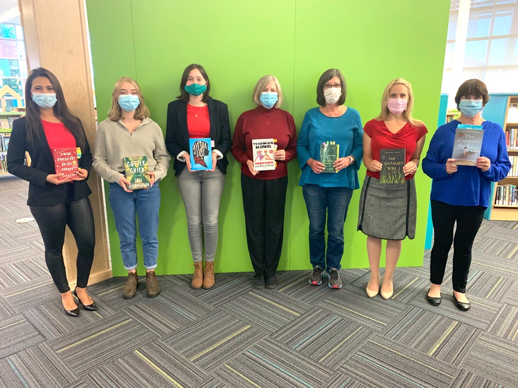 BPL_inthecity's tweet photo. Voting for Simcoe Reads is OPEN! Head to this link to vote for the book you think should win Simcoe Reads 2021: https://t.co/KHDrdX9zek

Voting closes on Tuesday, October 12 at 11:59pm! The winner will be announced October 13! 🏆

#SimcoeReads #SimcoeReads2021 https://t.co/e3iiZmIobd