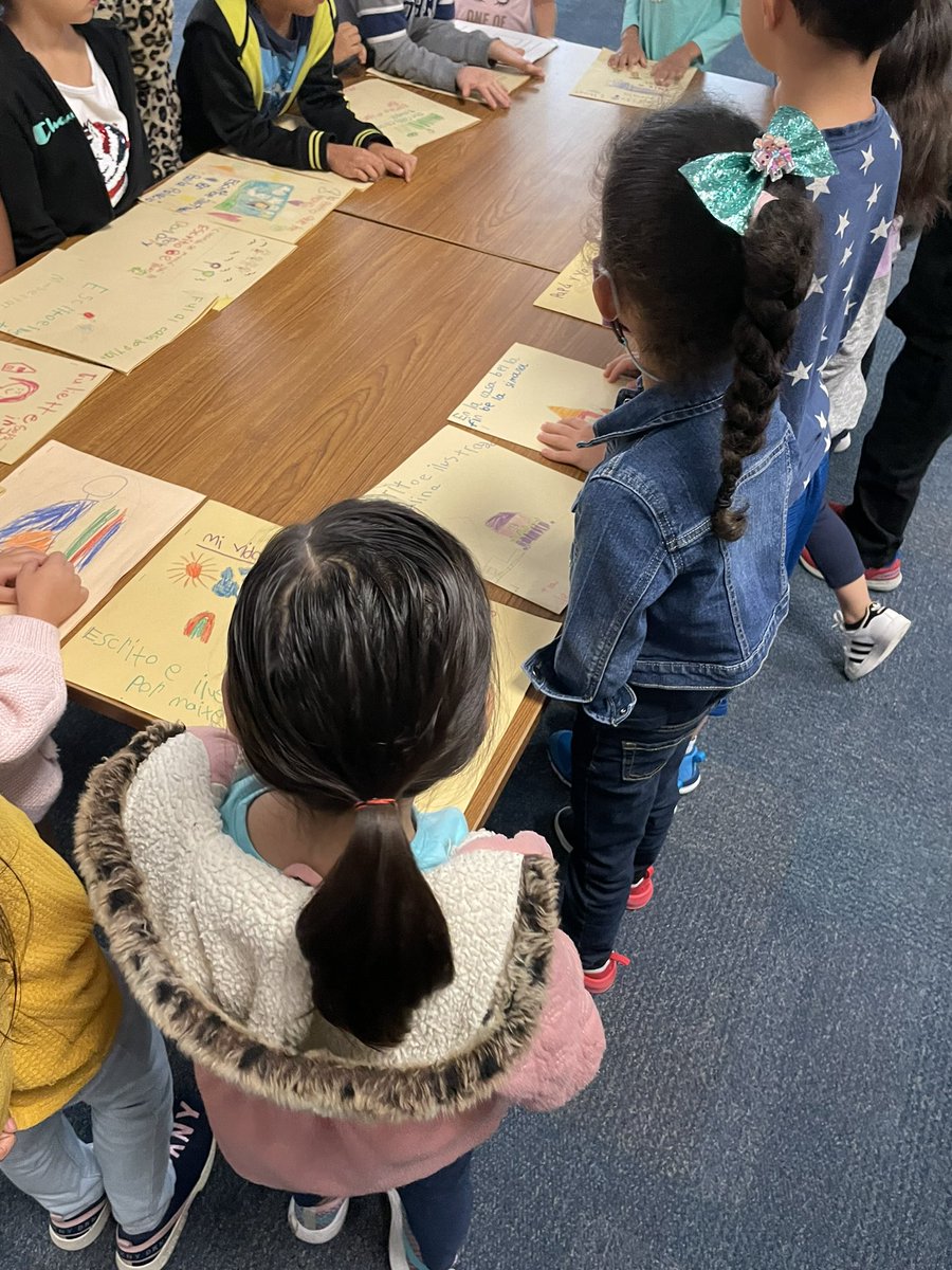 KBellEdTech's tweet image. Great start to the week listening to authors read their published books! @TaylorTexans @BurlesonISD @BISDLearns #1stgrade