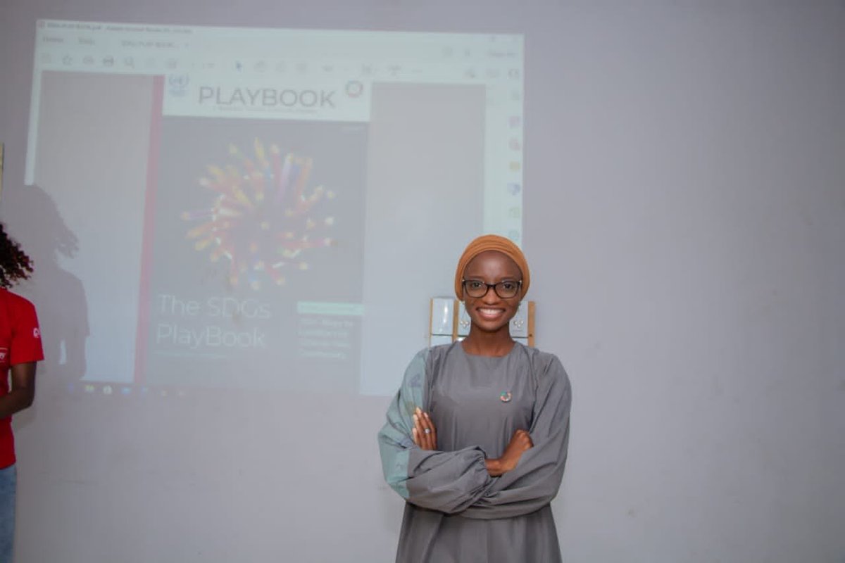 Follow The Money Int'l 💰 tweet media