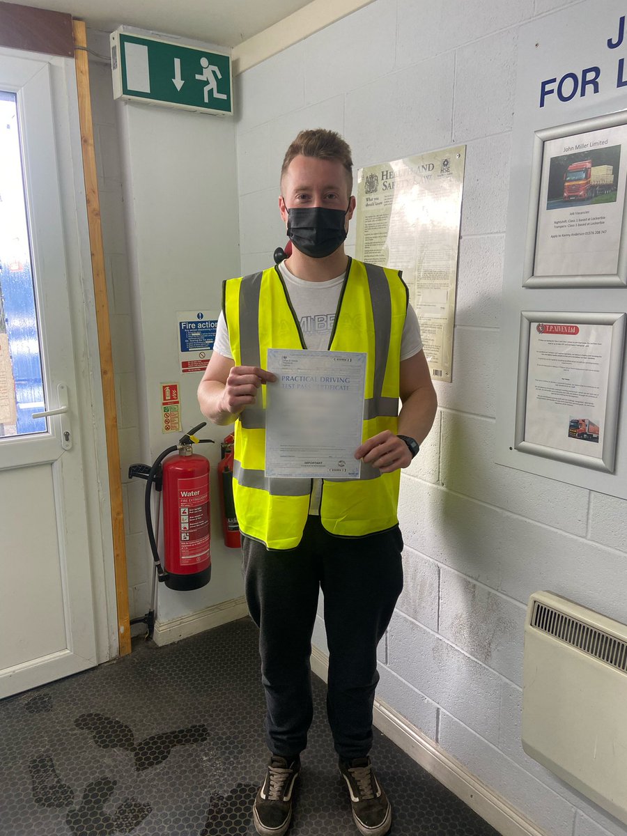 Nithcreetrain's tweet photo. Three drivers through their HGV licences today! A clean sheet for Lee with his Class 2 licence, and successful passes for both Alasdair and John for their Class 1 licence! Very well done Gentlemen! 🎉🥇 #drivertraining #gettingdriversontheroad #onmondayswepassourdrivingtests 👏🏽 https://t.co/tz9QT9OCD6