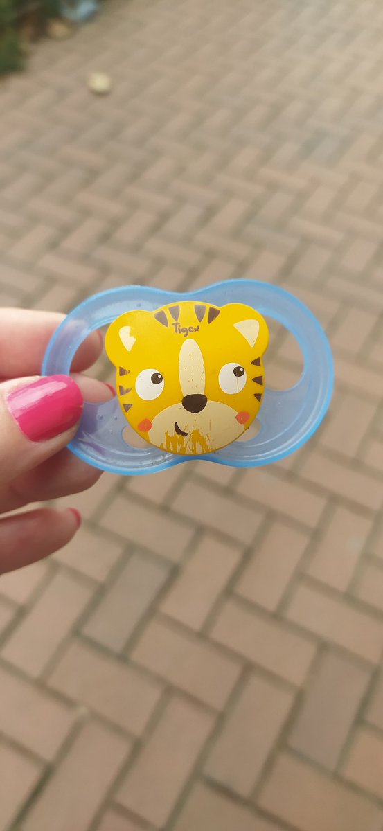 A momentos "extraños", #chupetes encontrados ✨ #infertilpandy