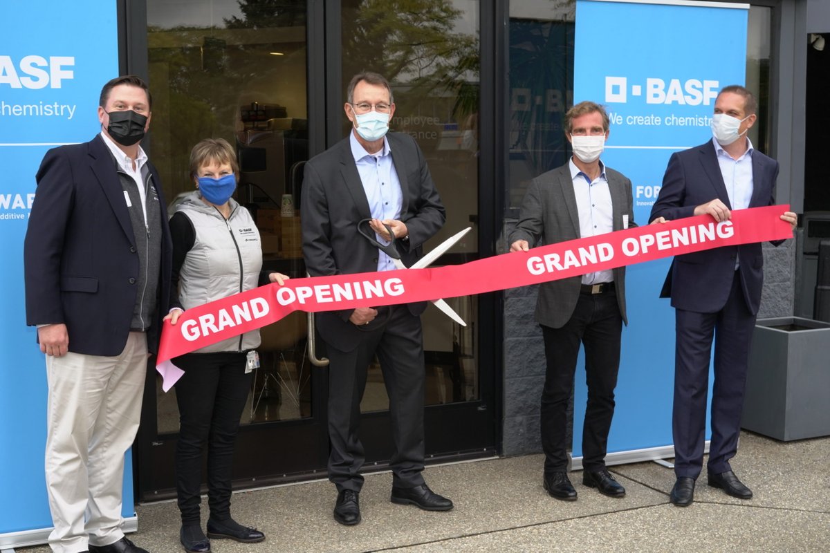 IAM3DHUB's tweet photo. Congrats to our partner @BASF_ForwardAM for the opening of a new #3Dprinting Center in Detroit! 👏👏

📰 "BASF Opens New 3D Printing Center in Detroit" https://t.co/7NPzfolpzL by @3DPrint_com 

#IAM3DHUB #AdditiveManufacturing #Amadoption https://t.co/8od6WhurBh