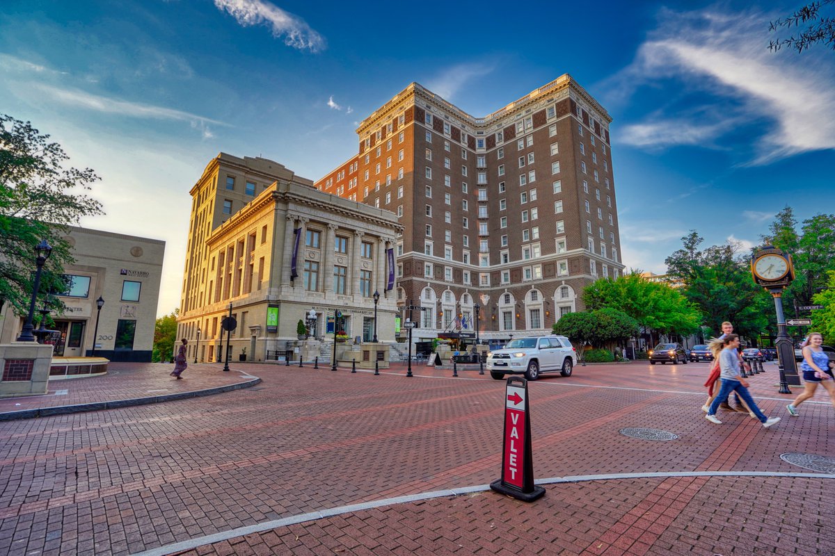 Expert Real Estate Team tweet media