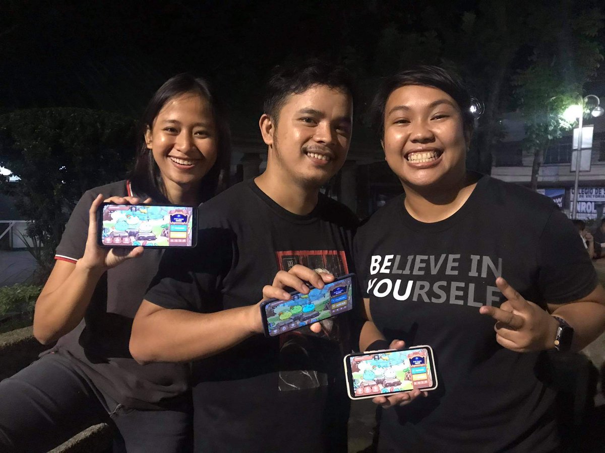 slvcnbl25's tweet photo. Better when we are together💪
From CAT buddies to Axie Buddies 🤣😘❤️
#friendshipgoals #TIN #InfNexus ❤️ https://t.co/g0gx6iW8oJ