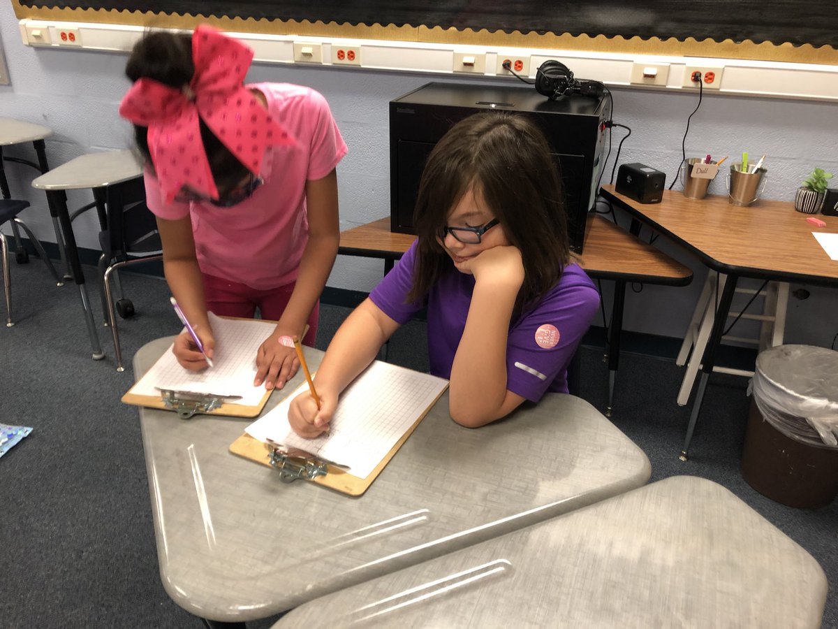 emily_beno's tweet photo. Students in Ms. Smith’s class are working hard during their math stations to level up their learning! @EhrhardtKISD #GameOnEhrhardt @lgalicia326 #KleinISD https://t.co/eZiFpcoge1