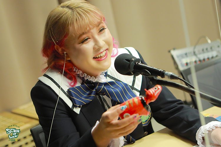 School Of Lock ぺえ教頭がお守りとして持ってきた 赤べこもいるよ スクールオブロック T Co Ppd6qdrukh Twitter School Of Lock ぺえ教頭がお守りとして持ってきた 赤べこもいるよ スクールオブロック T Co Ppd6qdrukh Twitter