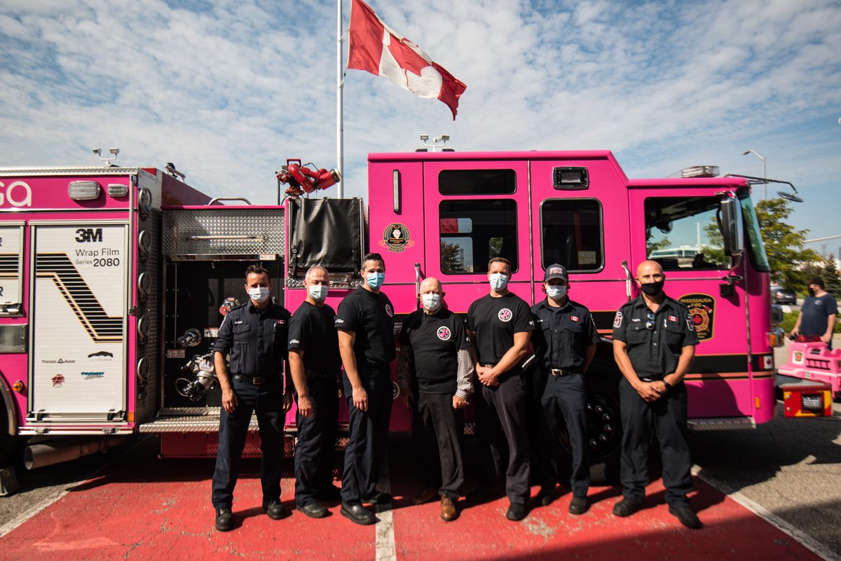 citymississauga's tweet photo. Think PINK! The #PinkTruckTour is in full swing cruising around #Mississauga. @MFFA_Benevolent &amp; @IAFF1212 are raising funds for the cancer program @THP_hospital. 

💗Support our community by joining one of the many events this October. More info ➡️ https://t.co/GCWcc2XCTq https://t.co/J7dtddcD4m