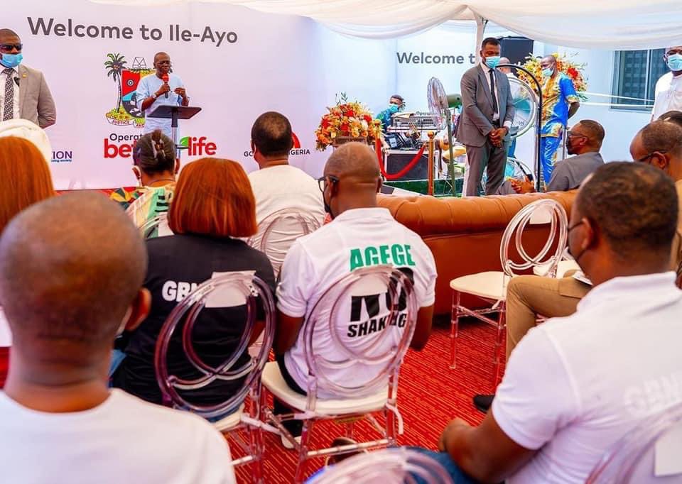 OakStoneMedia's tweet photo. Lagos State Governor, Mr @jidesanwoolu attended the formal commissioning of Ile-Ayo Drug Rehabilitation Facility, operated by @freedom_fdn one of Pastor @drtonyrapu’s outreaches.
#ForAGreaterLagos 
@followlasg https://t.co/efSO7NkuOe