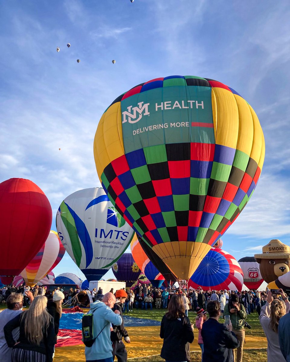 UNMHSC's tweet photo. New Mexico always feels a little bit magical, but during @balloonfiesta it turns into a fairytale. ✨

Thank you First Responders for your service &amp; visiting our tent throughout the week!🎈 https://t.co/w8Z3qTQni6