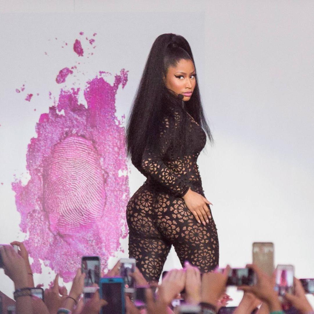 @NICKIMINAJ. 