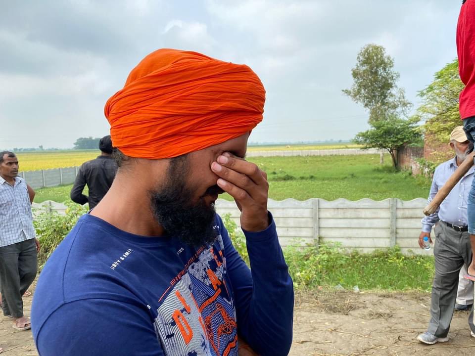 AdvVasukukreja's tweet photo. Don’t Forget these tears , we have lost our family members and accused are still roaming freely ... 
#FarmersProtest #LakhimpurKheriViolence 
@BBCWorld @Simran_r @Mandy_Takhar @amaanbali @fromtrctr2twitr @simrankour9596 @adv_skgl @diljitdosanjh @AmmyVirk https://t.co/iNdO0TiEZH