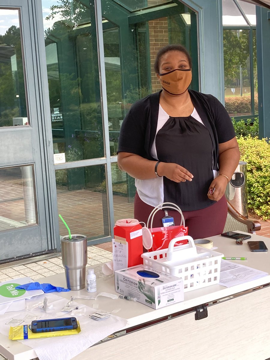 NigelArmes1's tweet photo. BASF RTP drive through flu shots at the Davis Drive site started today. If you are an RTP BASF employee or contingent worker don’t  miss out on this great opportunity to get your shot! @BASFAgProducts #APNLT @BASFAgSolutions https://t.co/pHSlPeGEWM