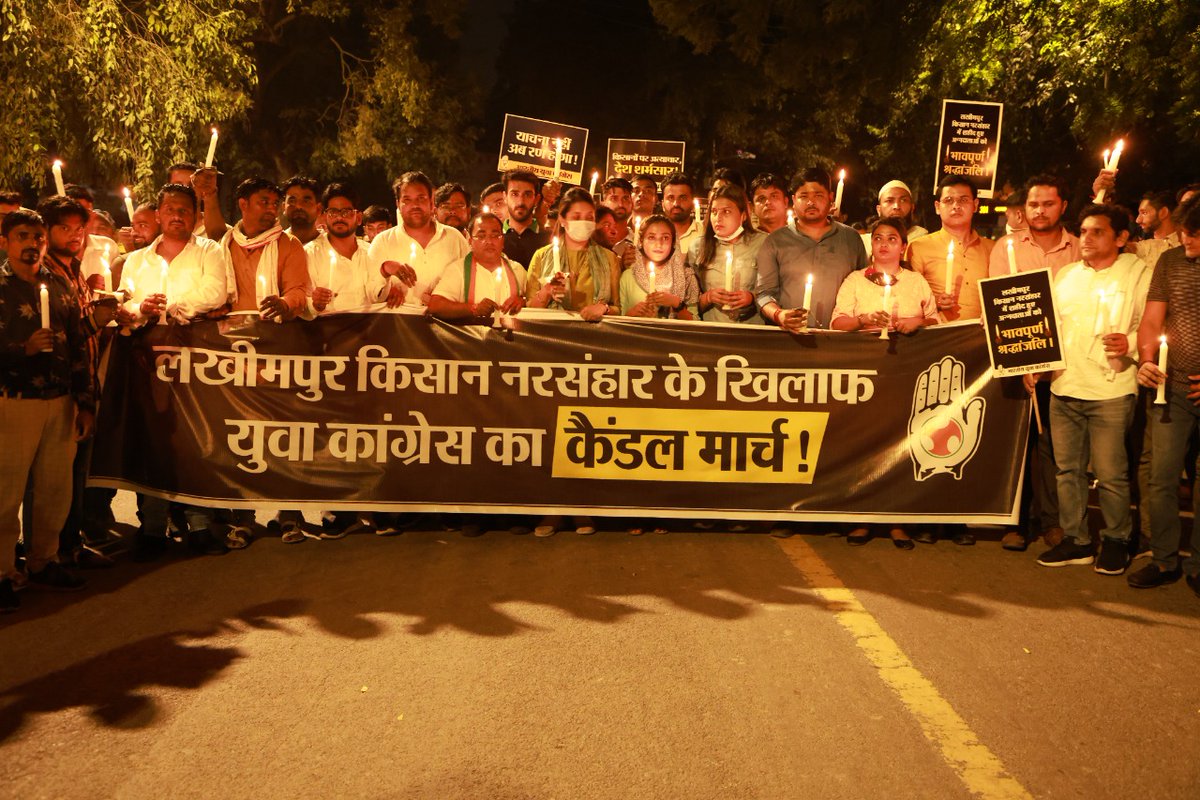 IYC's tweet photo. Today under the leadership of IYC GS @bhaiya_pawar ji, @DelhiPYC incharge @imKhushbooIYC ji, National secretary Rajesh Ji, IYC members organised candle march to pay tribute to the brave farmers lost their lives in Lakhimpur kheri brutal attack.
#KhooniDarpokBJP https://t.co/soSmvx8WpW
