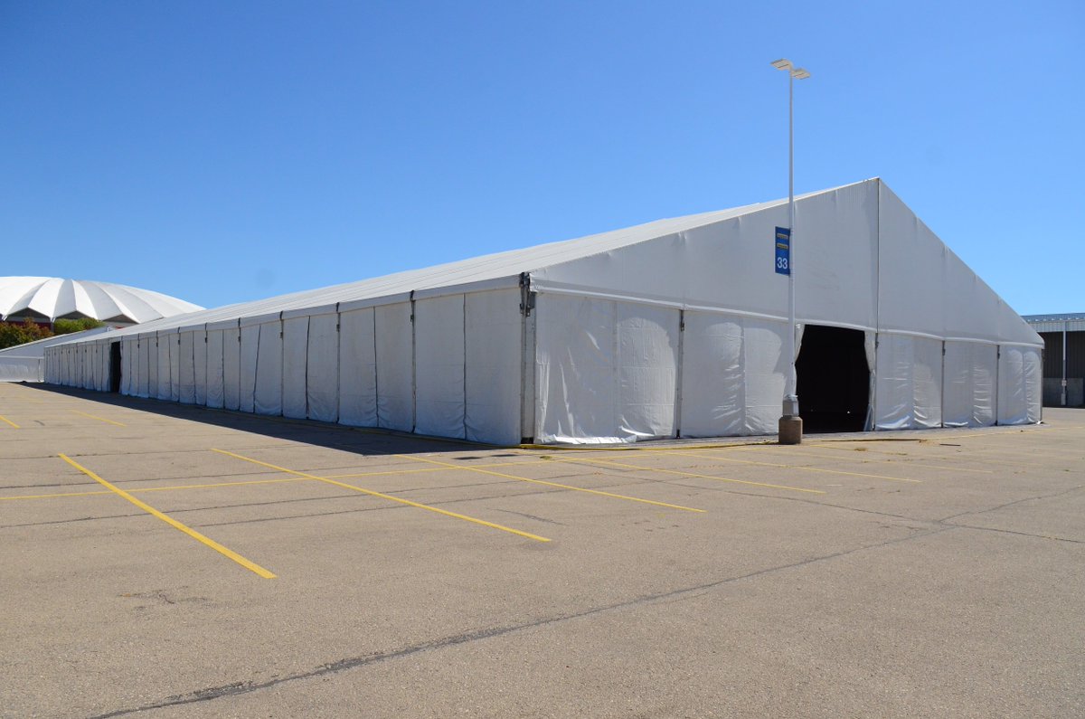 L2structures's tweet photo. It is no secret that job sites require some sort of onsite structure solution. Many companies have turned toward #constructiontrailers, but now they are setting their eyes on #clearspan tents. Let's learn about finding the right commercial solution. π
https://t.co/SiGDRmQdxX https://t.co/c8UVlZavyH