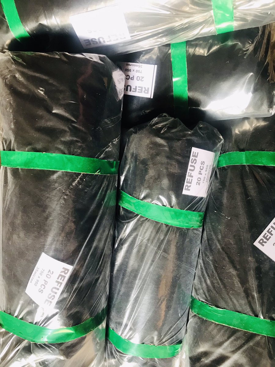 DetergentsBK's tweet photo. Heavy duty refuse bags that has 20 PCS.

10 bags costs R280
1 bag costs R35
#refuse #recycling #pikitup #DBK #cleaning #nolitering #soshanguve #pitori #DJSBU #GirlTalkZA #BlackOwned #Hustle #pitori #SmallBusiness #soshanguve 
📲0817149758 https://t.co/3C80uJRjYf