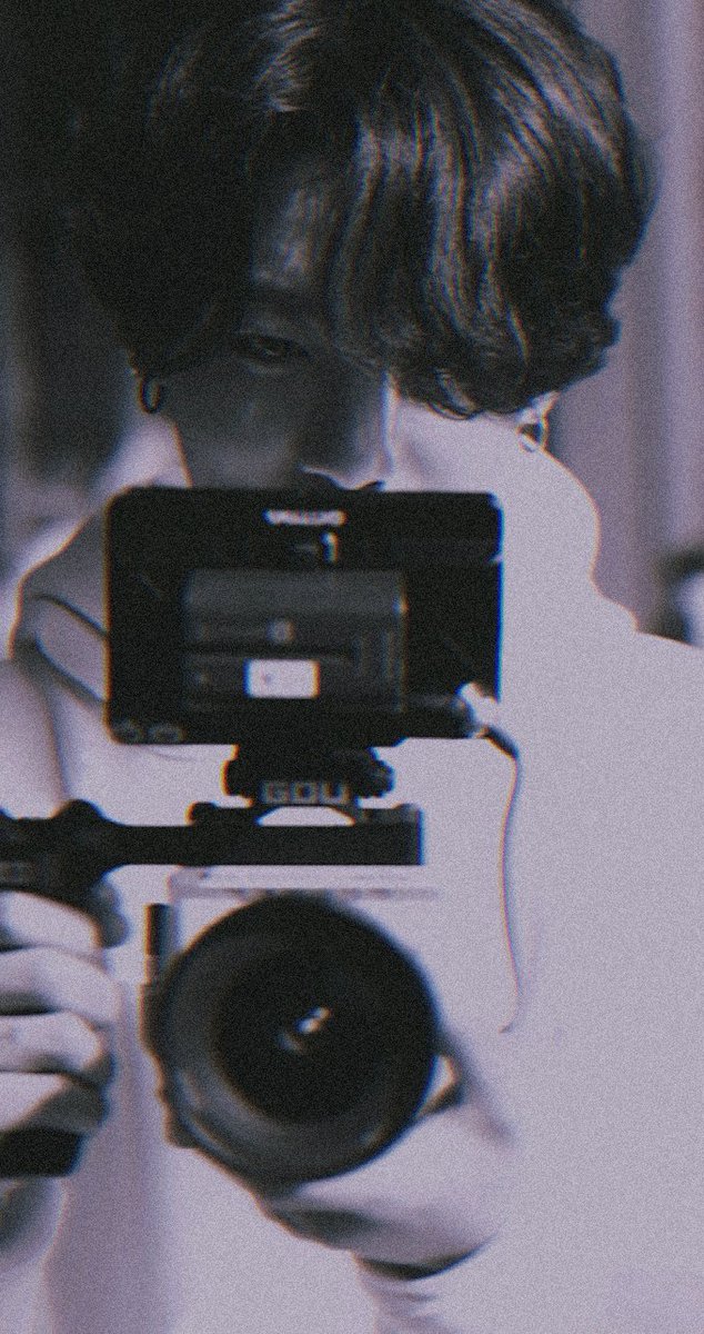 𝑇𝑖𝑧𝑖𝑎𝑛𝑎 tweet media