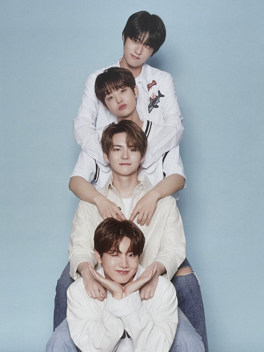 bijou_3_'s tweet photo. 이 사진 완전 큐티배틀... https://t.co/J1uk4q07K0