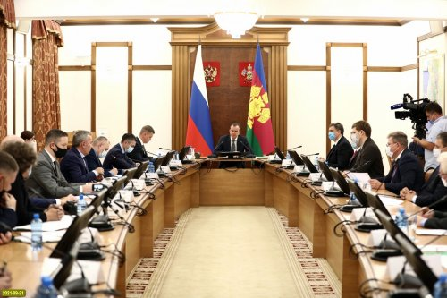 ewnc_org's tweet photo. Губернатор Кубани потребовал ускорить процесс создания "зеленых щитов" вокруг городов края: https://t.co/Xi7xHt5SP8

Совещание, проведенное В. Кондратьевым, вскрыло полный провал деятельности природоохранного блока администрации края в сфере создания лесопарковых зеленых поясов https://t.co/8K1A8KodhK