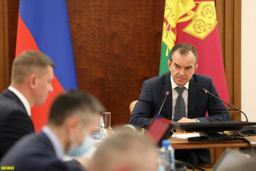 ewnc_org's tweet photo. Губернатор Кубани потребовал ускорить процесс создания "зеленых щитов" вокруг городов края: https://t.co/Xi7xHt5SP8

Совещание, проведенное В. Кондратьевым, вскрыло полный провал деятельности природоохранного блока администрации края в сфере создания лесопарковых зеленых поясов https://t.co/8K1A8KodhK