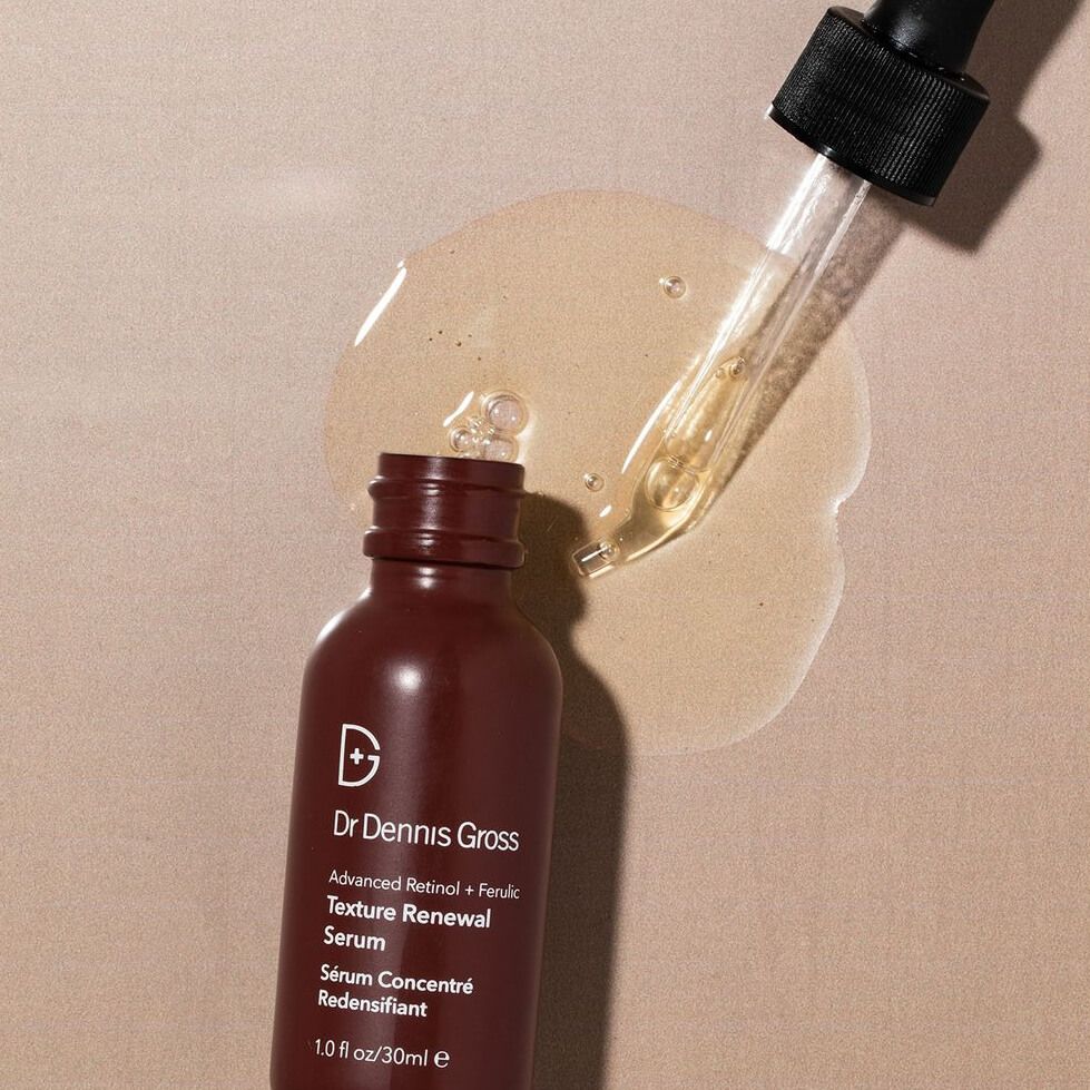*NEW* Erasing away the years...

A daily skin-overhauling serum powered by Dr Dennis Gross' Phyto-Retinol Blend™ to reduce the look of blemishes and visibly smooth fine lines for a clear, even finish 🕺

Snap one up here > thegroomingclinic.com/dr-dennis-gros… #skincare