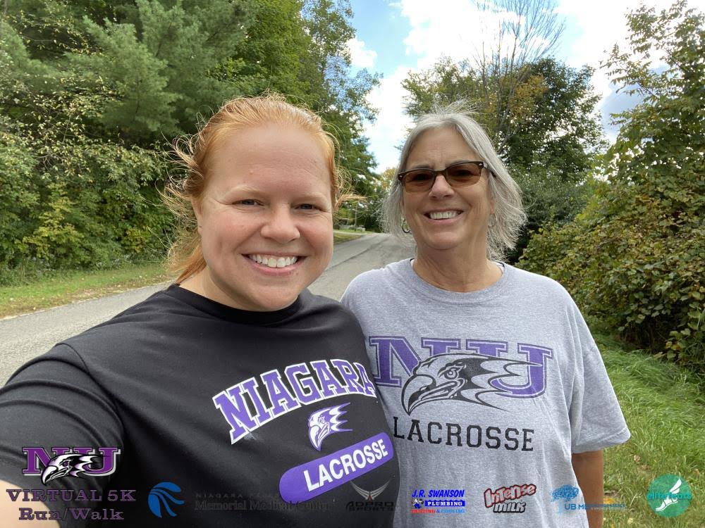 NiagaraAlumni's tweet photo. It was all smiles on Race Day! A BIG thank you to all who participated in the Niagara University Virtual 5K Run/Walk! We love your Purple Eagle selfies 💜 🦅 👟 @NiagaraUniv https://t.co/cbMHwbVdSH