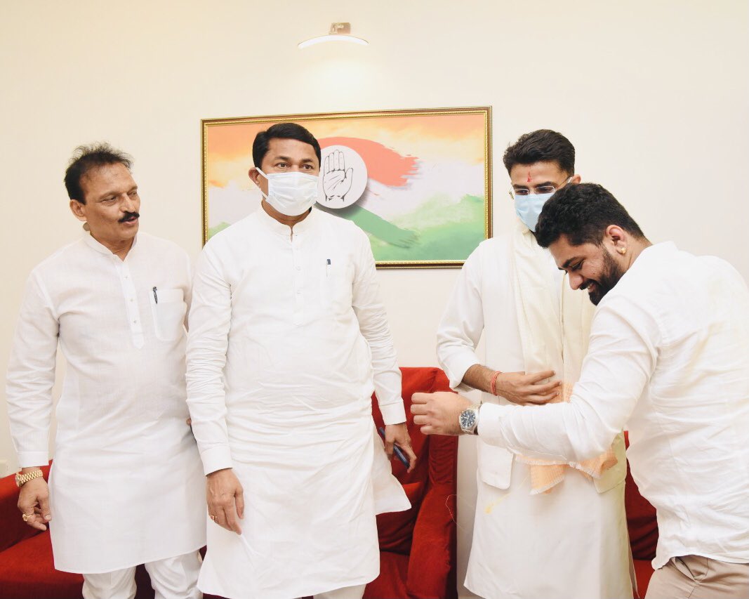 SurajThakurINC's tweet photo. Today welcomed our former Union Minister of India Shri. @SachinPilot Sahab in Mumbai in the presence of @INCMaharashtra Sh. Nana Patole ji , @INCMumbai President Sh.@BhaiJagtap1 ji &amp; WP Charan Singh Sapra ji later we had a discussion over the political discourse in the country. https://t.co/7urVAfz2pd