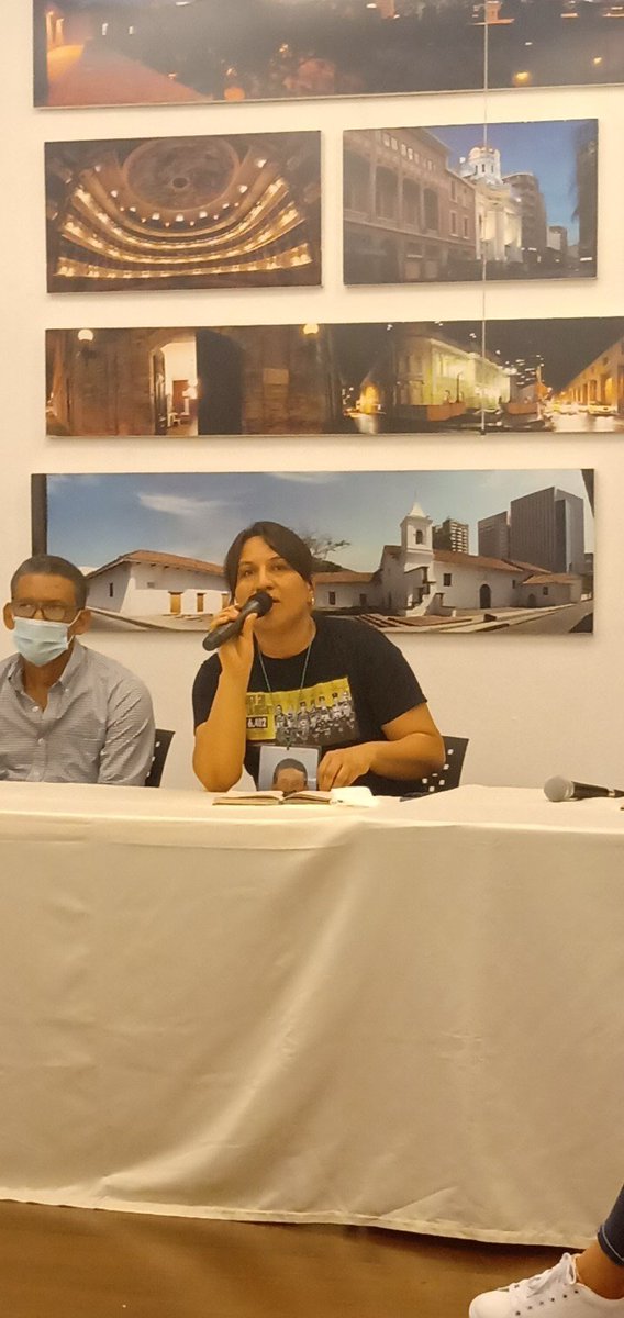"Es imposible la reconciliación si no de esclarece la verdad por parte del Estado sobre su responsabilidad" Martha Giraldo, vocera del Movice en el Valle del Cauca y víctima de la ejecución extrajudicial de su padre. 
#QuienDioLaOrden
