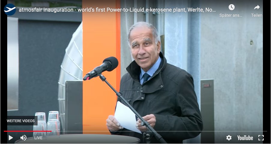 GEOMAR_de's tweet photo. „Wir haben mit dieser neuen Technologie die Chance, Energiepartnerschaften auf Augenhöhe neu zu gestalten.“ Prof. Mojib #Latif von #GEOMAR bei der Eröffnung der weltweit ersten Anlage zur Produktion von E-Kerosin in #Werlte: https://t.co/HxepfhEYDN #atmosfair https://t.co/Y9GB9pokny
