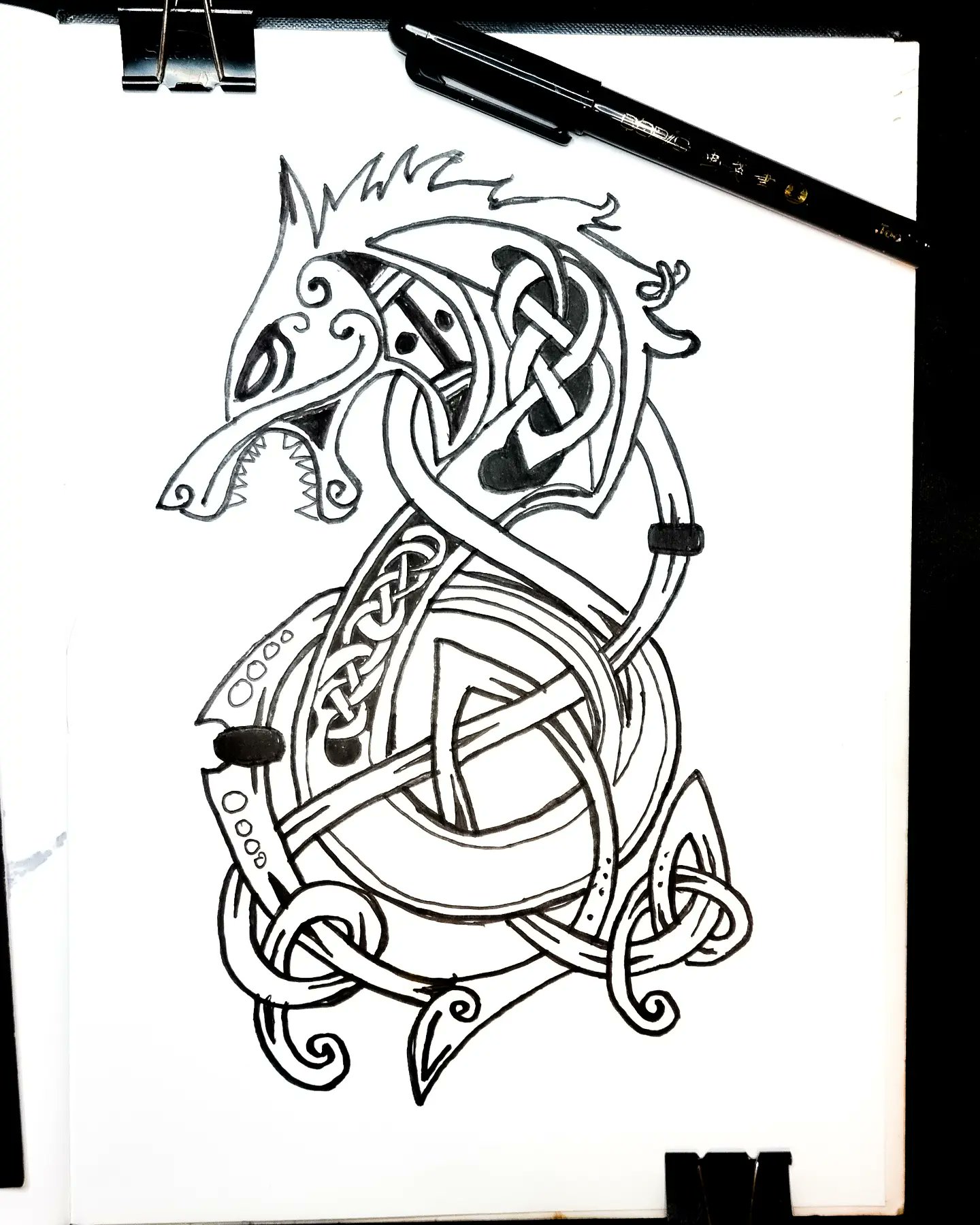 Celtic Wolf Knotwork celtic-wolf-knotwork