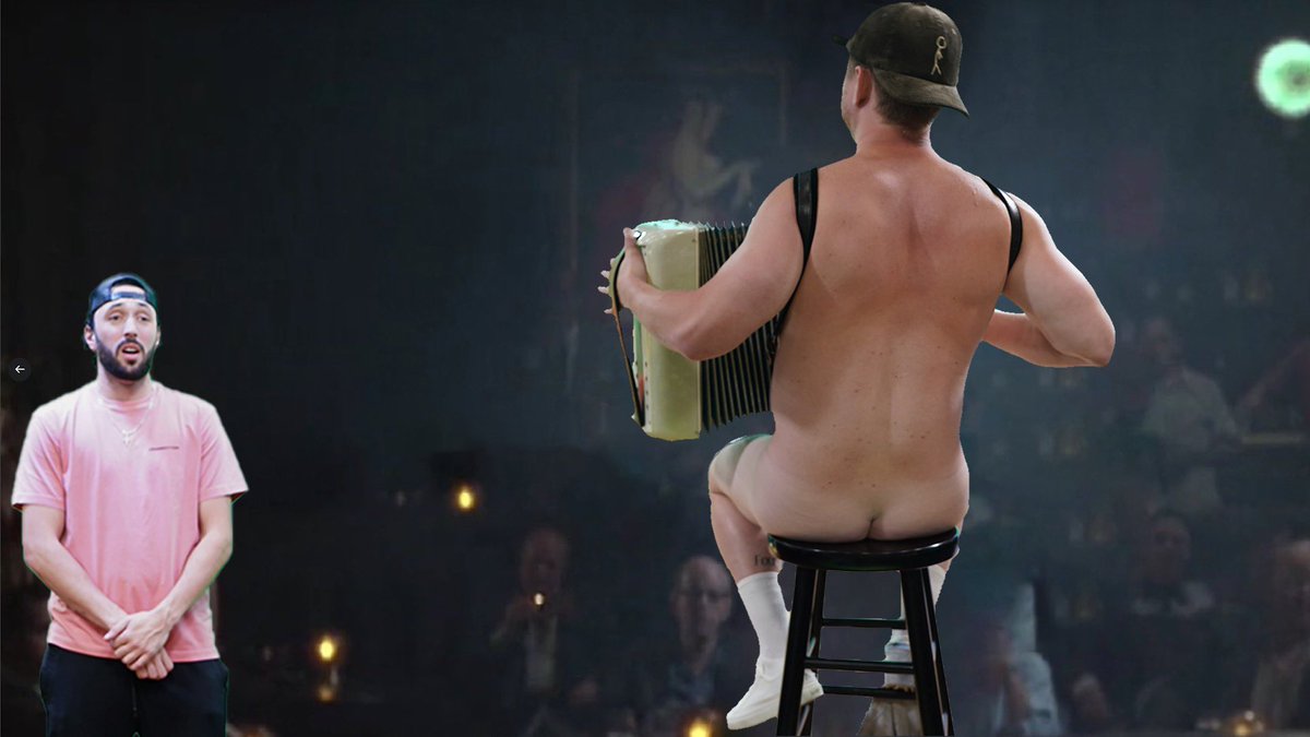 FeitsBarstool's tweet photo. Who wore it better https://t.co/vlqmqvadY3