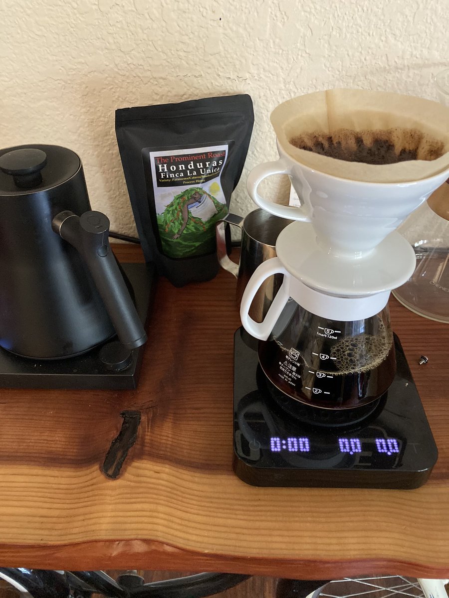 oscman23's tweet photo. Coffee @Hario_USA https://t.co/qjOuOqTQ2n