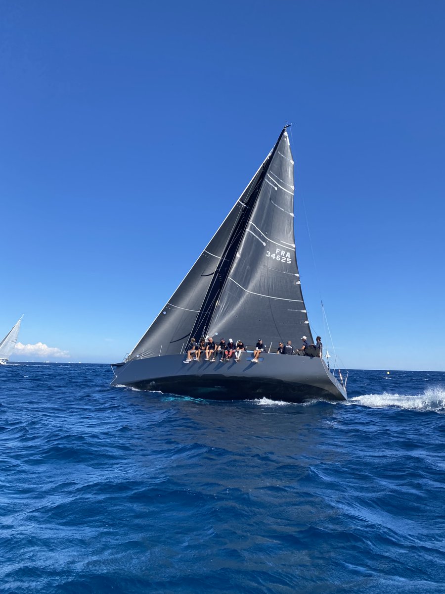 GroupeSolano's tweet photo. 📣 Après une première place vendredi et une 4ème place pour la dernière course, le Solano termine 2ème au classement final des Voiles de St Tropez ! 🏆
On salue la performance et la technicité dont a fait preuve notre équipage. Vous êtes au Top ! 👋

#solano #équipeautop #voile https://t.co/bLZOArSzSG