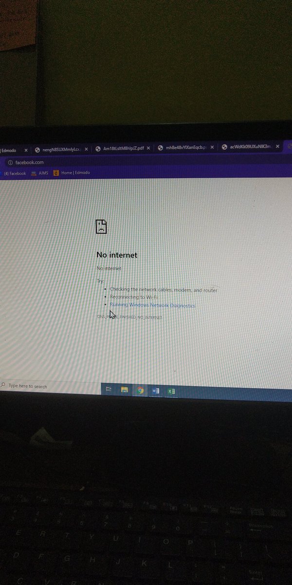 JiminsTiny7's tweet photo. Yes dude facebook is down https://t.co/1uUbHdVCMh