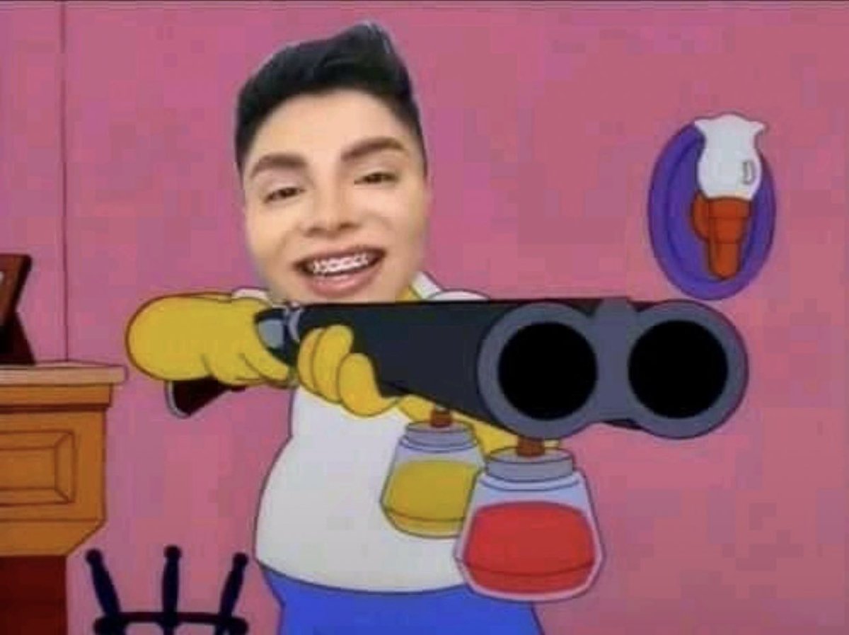 Farias10Rafa's tweet photo. Reinicié mi teléfono y el internet 2 veces porque creí que estaban fallando y resulta que se cayó Facebook, Instagram y WhatsApp https://t.co/POKNHF7YJd