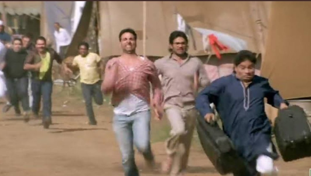 purnesh_suthar's tweet photo. Everyone rushing to Twitter to see if Whatsapp is actually down😅😅 #WhatsApp https://t.co/uhmpeQaCBs