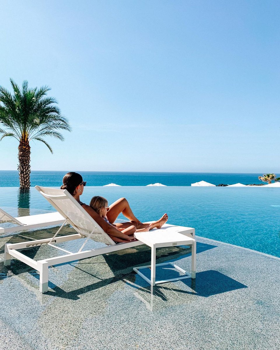 HiltonGrandVacations tweet media