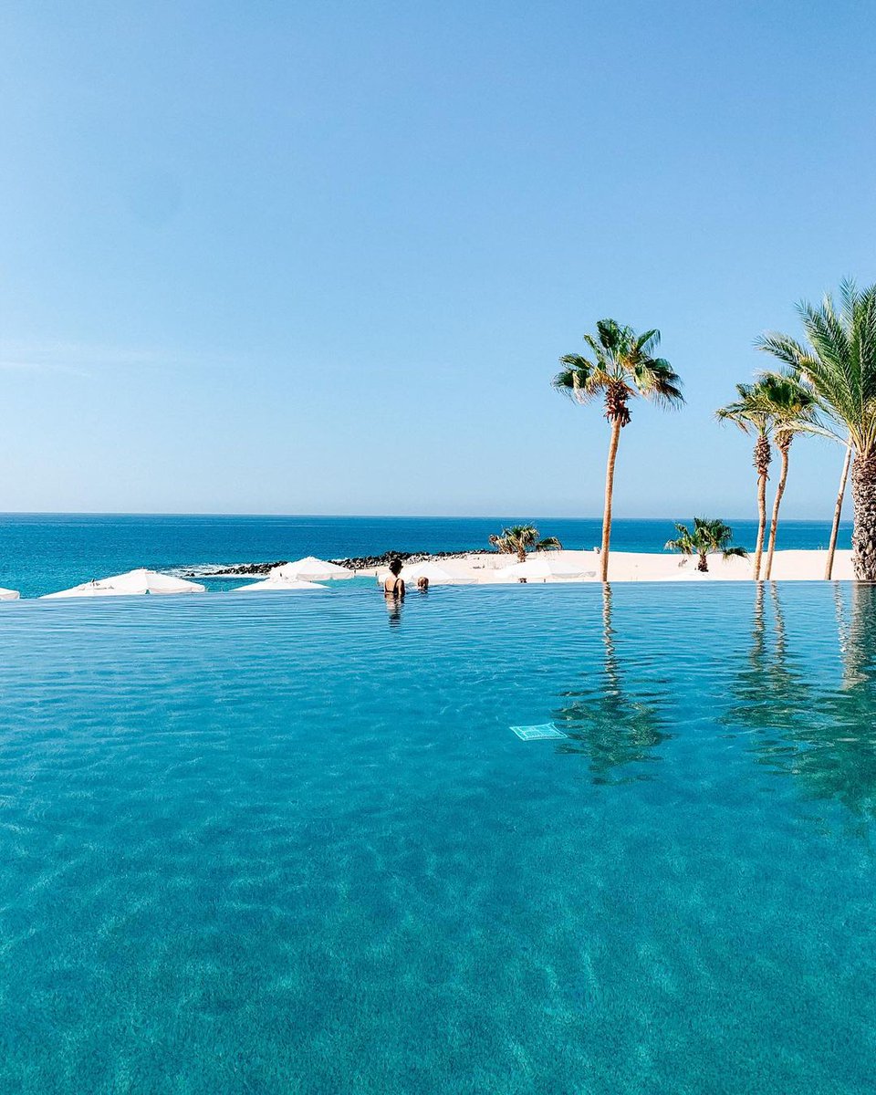 Living the dream at this coastal #paradise! 📍La Pacifica Los Cabos by Hilton Club [📷: thegrosslife] my.hgv.com/2YjqELW