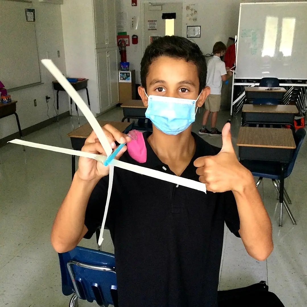BASCCBroward's tweet photo. Ms. Beatrice and her dynamic staff keep the students actively engaged in fun hands-on learning activities during afterschool care. #BASCCquality @browardschools https://t.co/YTFCeowNS0