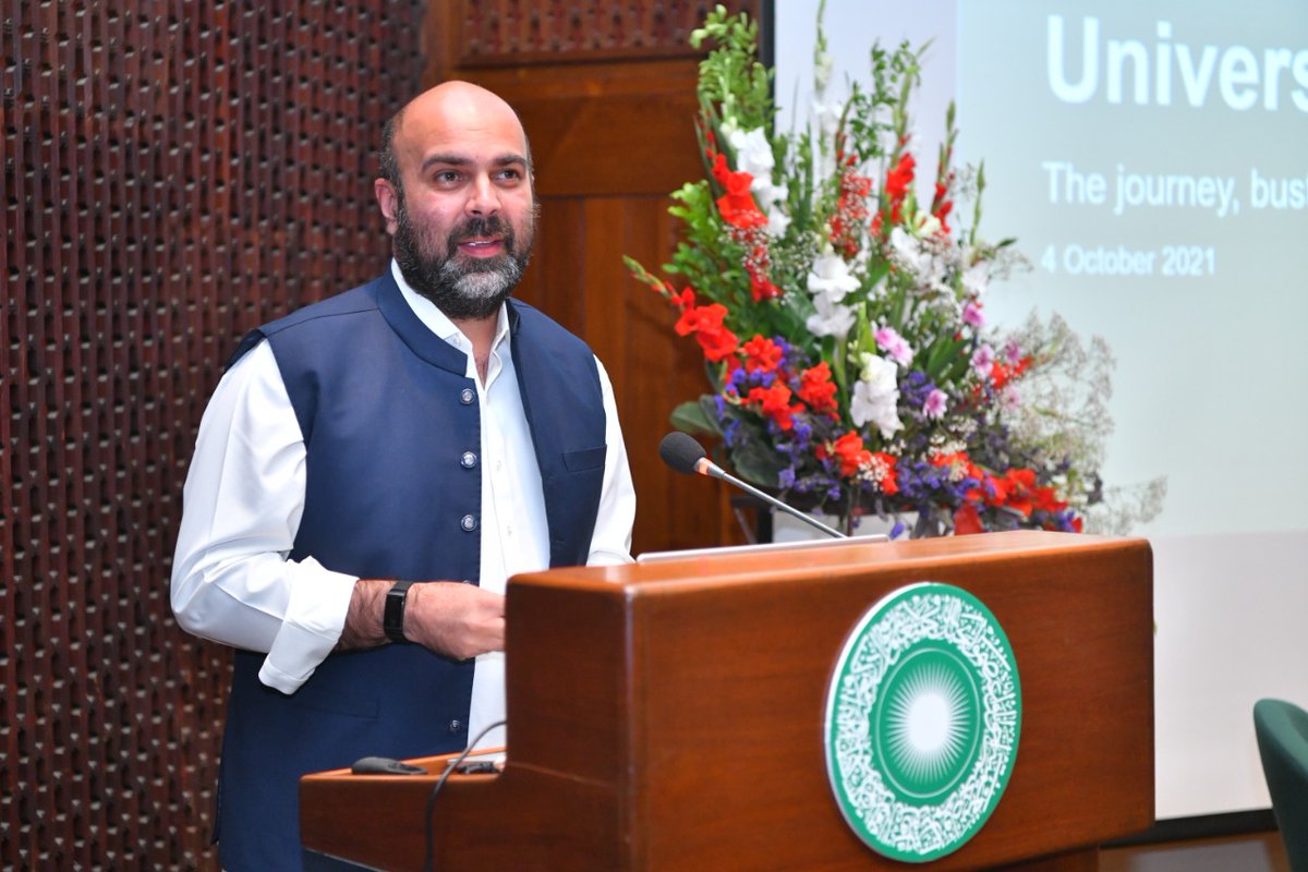 AdilHaiderMD's tweet image. Great having Health &amp;amp; Finance Minister, KP @Jhagra visit &amp;amp; tour our @AKUGlobal Stadium Road campus today. We have so much to learn from KP’s Sehat Card &amp;amp; the province’s efforts to achieve a #UniversalCoverage system. Looking forward to having him share his knowledge again with us