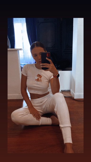 Hello 💋  Wish you a nice week 🥰  But don&rsquo;t forget to visit me on my page first 🧐🧐 https://t.co/tWWCnNkuYB<a href="/tag/nuevafotodeperfil"class="tags"><span>#nuevafotodeperfil</span></a>