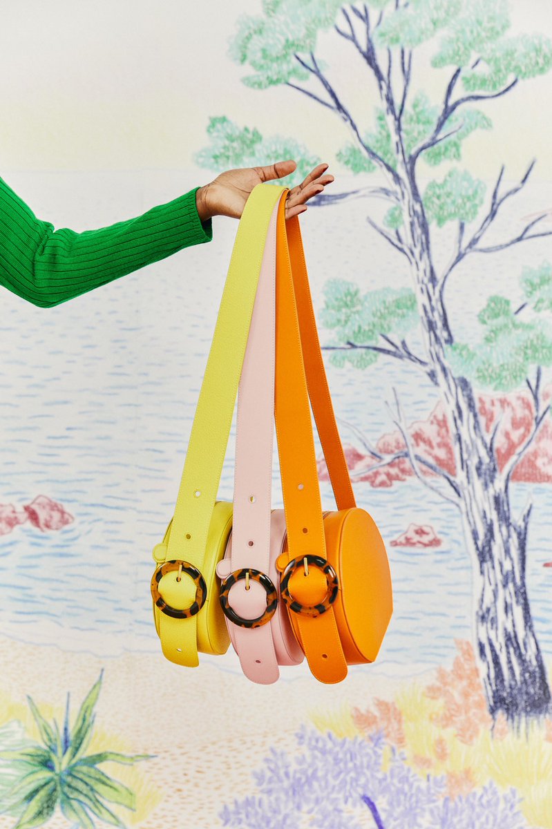 makemylemonade's tweet photo. De la couleur pour affronter la grisaille 🌈
Découvrez nos sacs : https://t.co/Q3jehcjFqx https://t.co/uuonFjkjEZ