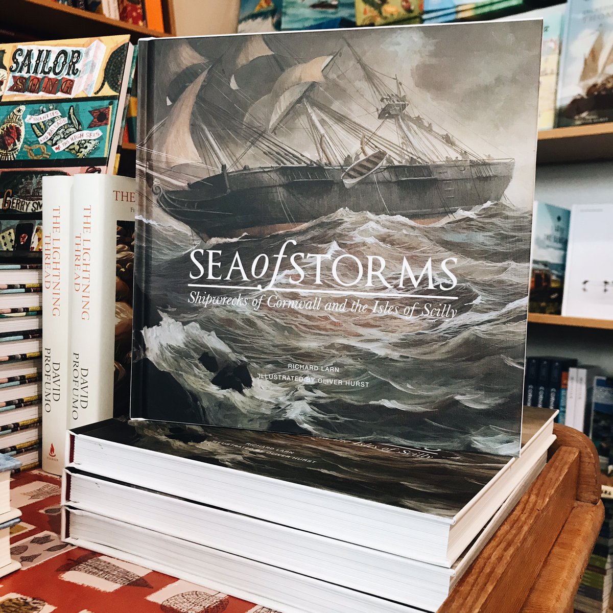 Excited and honoured that Sea of Storms by Richard Larn (illustrated by Oliver Hurst) is on the longlist for the @MaritimeFoundUK Mountbatten Award for Best Book 2021 🚢
