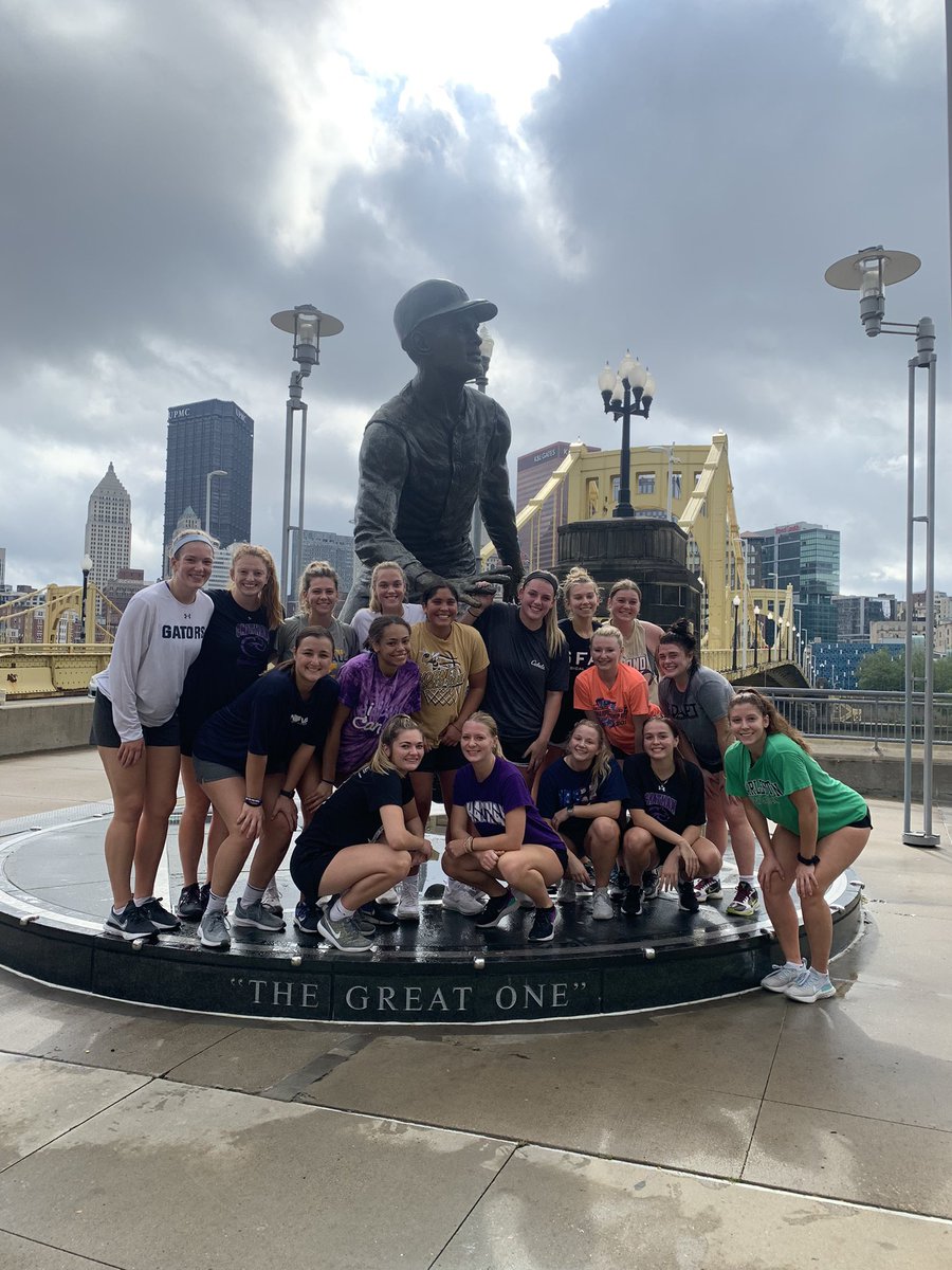 chathamwbb's tweet photo. A little fresh air in the 412 after a tough morning workout! 💪 #PittsburghU https://t.co/HWJmAZ3IT7